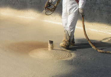 what are the benefits to spray foam roofing in Jefferson City?